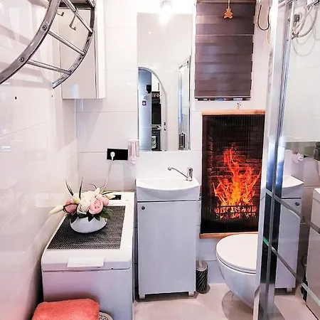 Apartament Kawalerka W Centrum Gdanska *